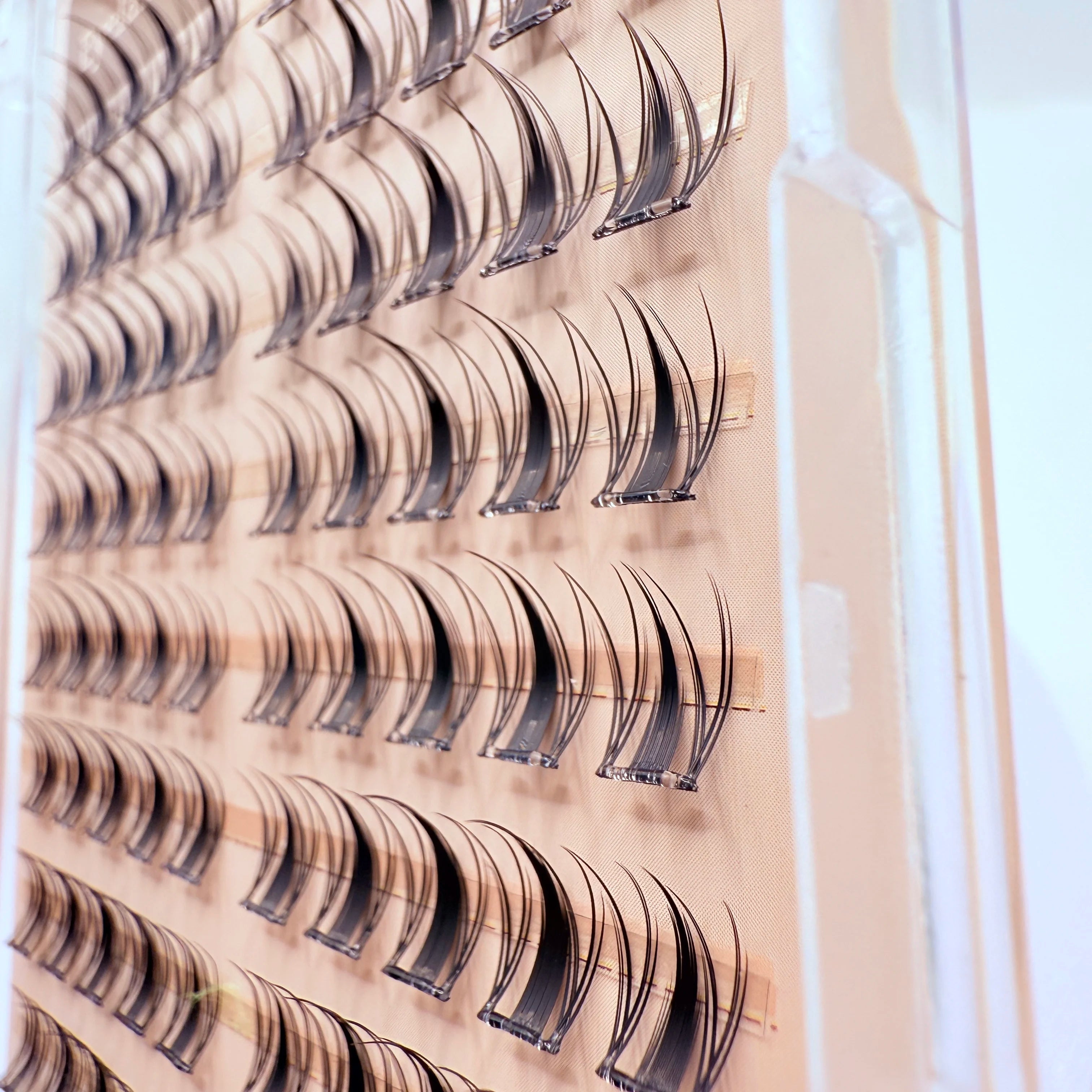 Beginner Friendly 10 Rows Glue-free Lash Cluster False Eyelashes for Parties and Photos