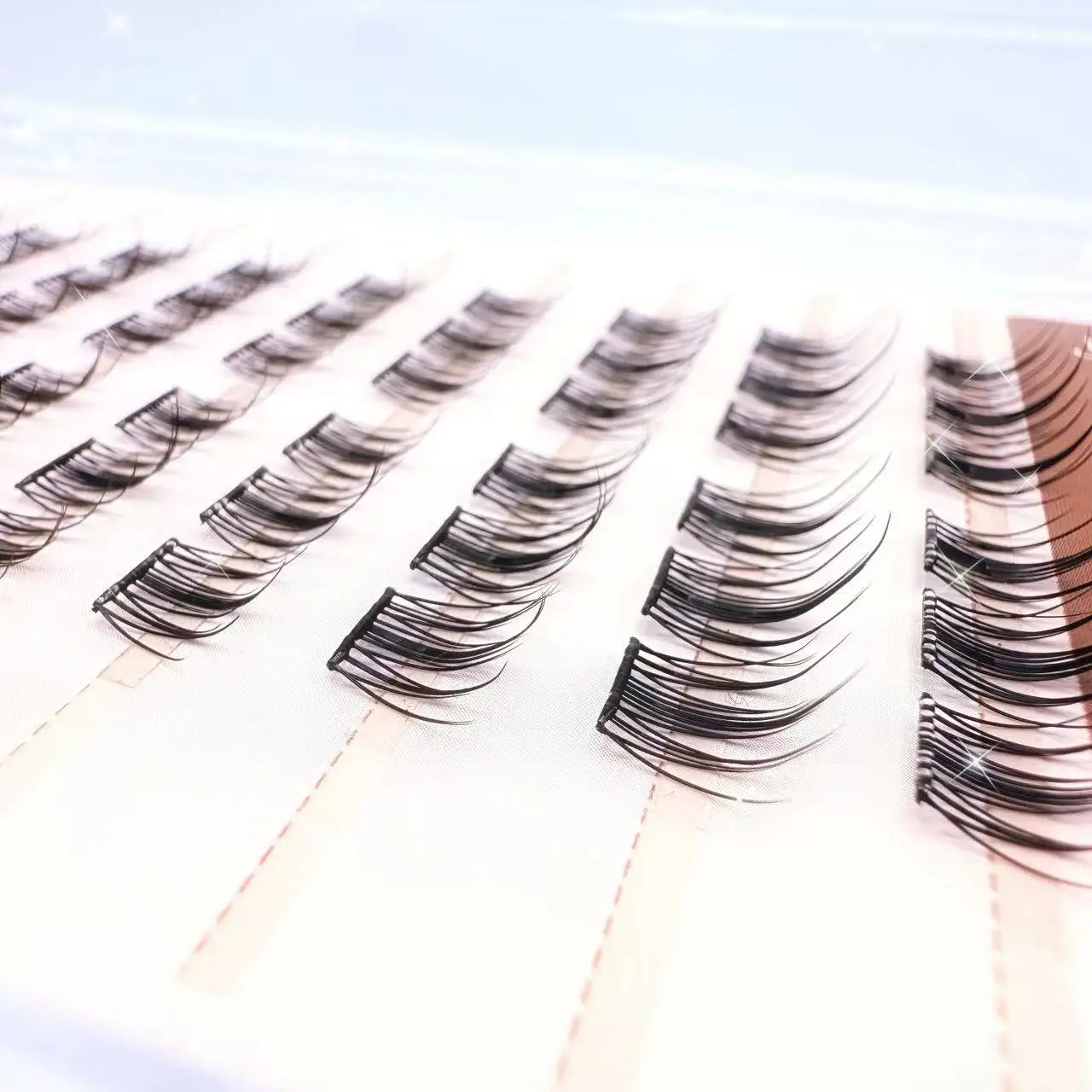 Beginner Friendly 10 Rows Glue-free Lash Cluster False Eyelashes for Parties and Photos